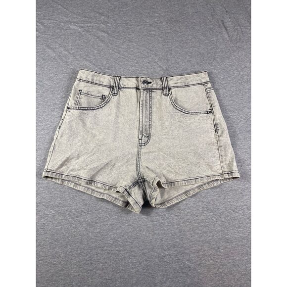 Wild Fable Women's Gray Acid Wash Highest Rise Mom Jean Shorts Size 14 - Picture 3 of 8